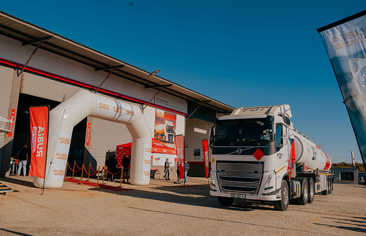 Rubia Truck Service Centre – A First in South Africa!